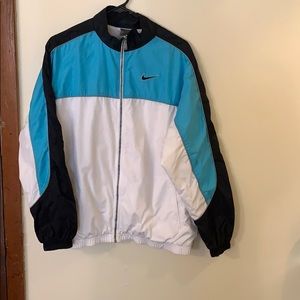 VINTAGE NIKE || Windbreaker Jacket